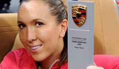 Janković kući s Porscheom