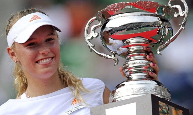 Wozniacki teško do naslova