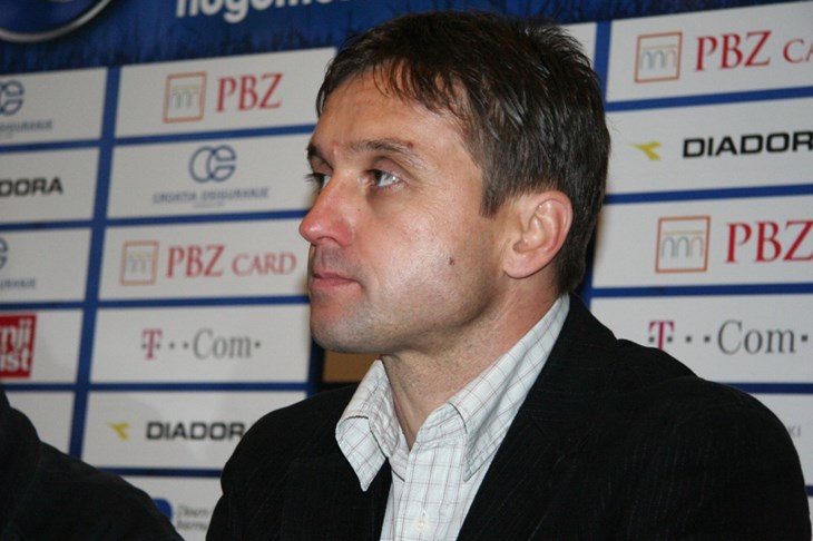 Steinbrückner: "Stoperi gledaju, golman stoji"