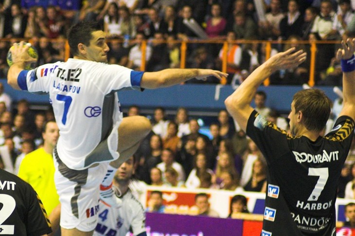 Lazarov produžio, slijedi Wisla