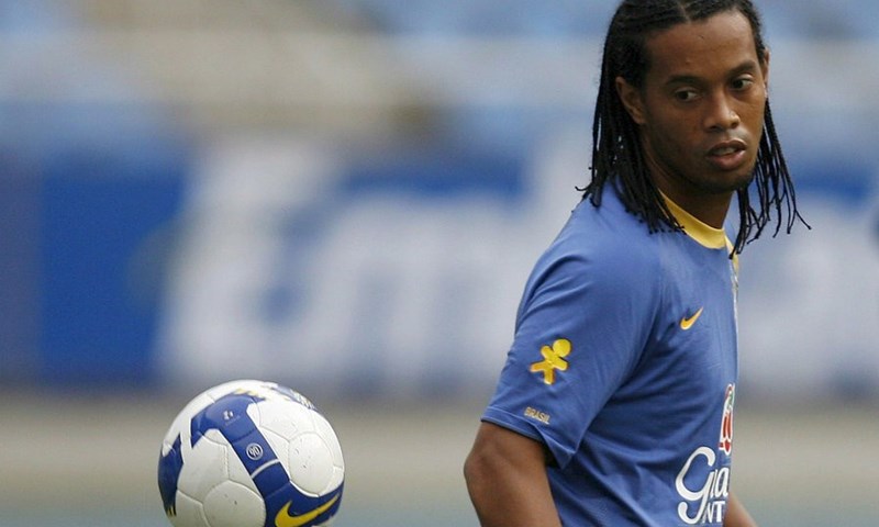"Ronaldinho je trebao otići ranije"
