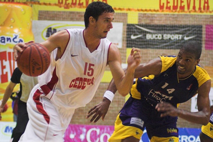 Toulon slavio protiv Nancyja