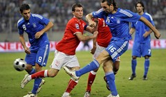 Švicarska ostala u igri