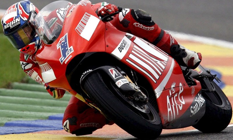 Stoneru pole, Rossi deseti