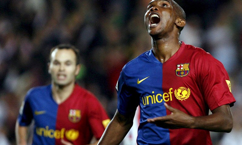 Barca melje sve pred sobom