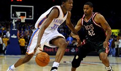 Thunderu prva pobjeda, Bucksi sigurni