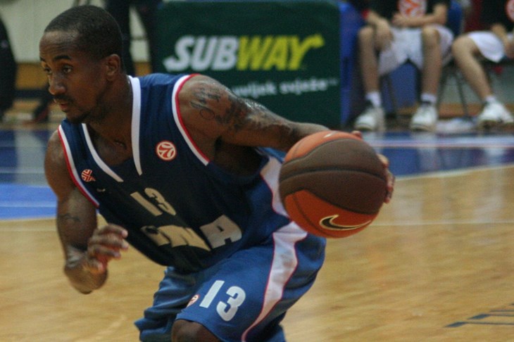 Po pobjedu za Top 16