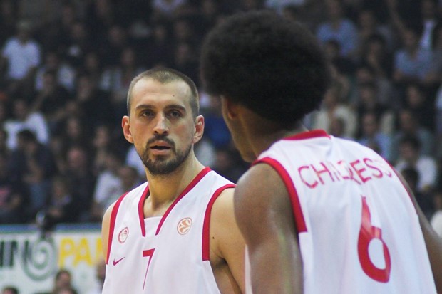 Vujčić odveo Olympiakos u četvrtfinale