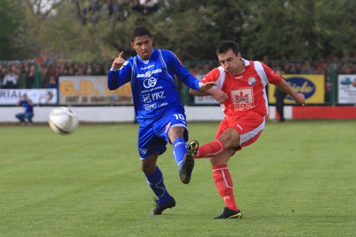 Dinamo minimalno u Unešiću