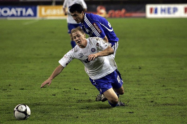 Učenik protiv učitelja