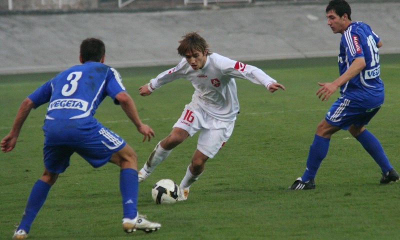 Nogometni praznik Slavenu