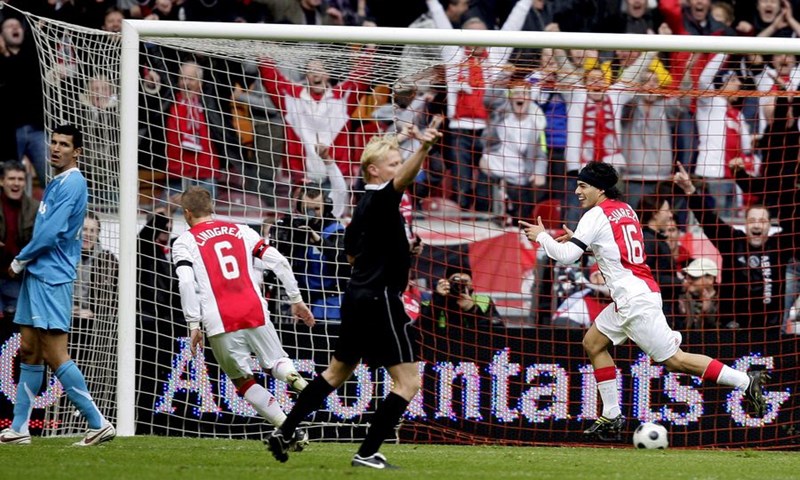 Ajax deklasirao PSV