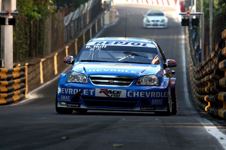 Yvan Muller novi prvak WTCC-a