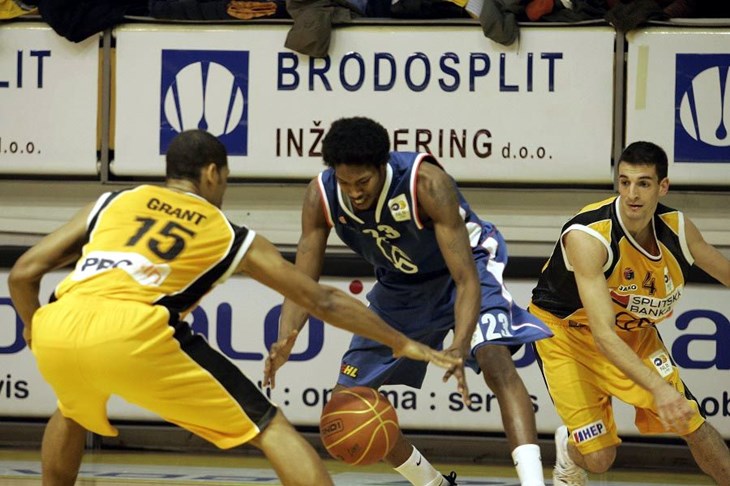 Talijani zasjenili Marshalla