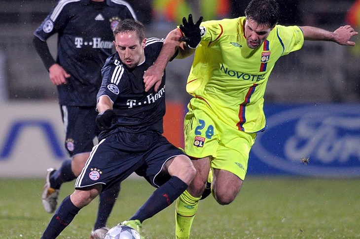 Skupina F: Bayernu vrh, Viole u Kup Uefa