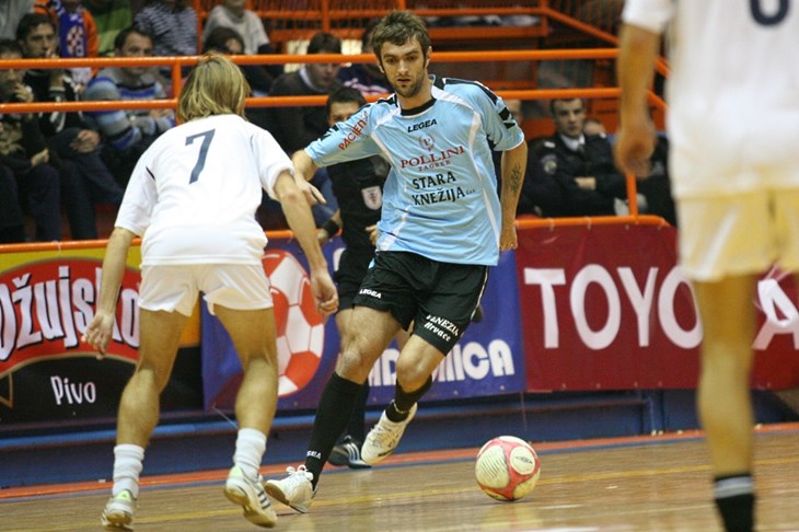 PromotionPlay zaustavio favoriziranog branitelja naslova