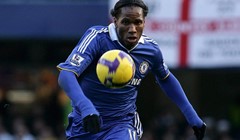 Drogba zamalo objesio kopačke o klin