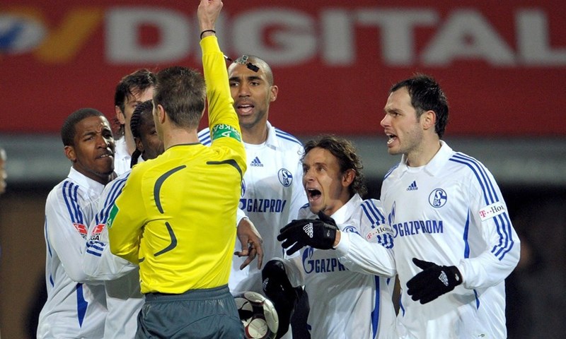 Deset igrača štrajka u Schalkeu