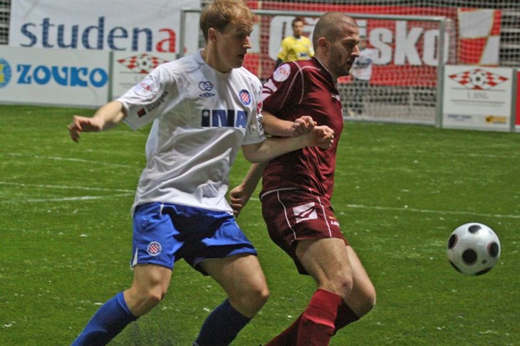 Hajduk fantastičan, Šibenik prati