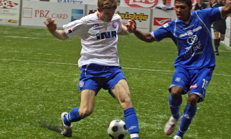 Dinamo ponovno srušen