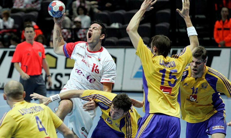 Španjolci i Mađari za polufinale