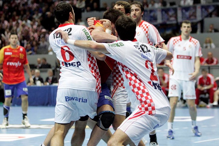 Mi i Šveđani za bodove, Španjolci za prolaz