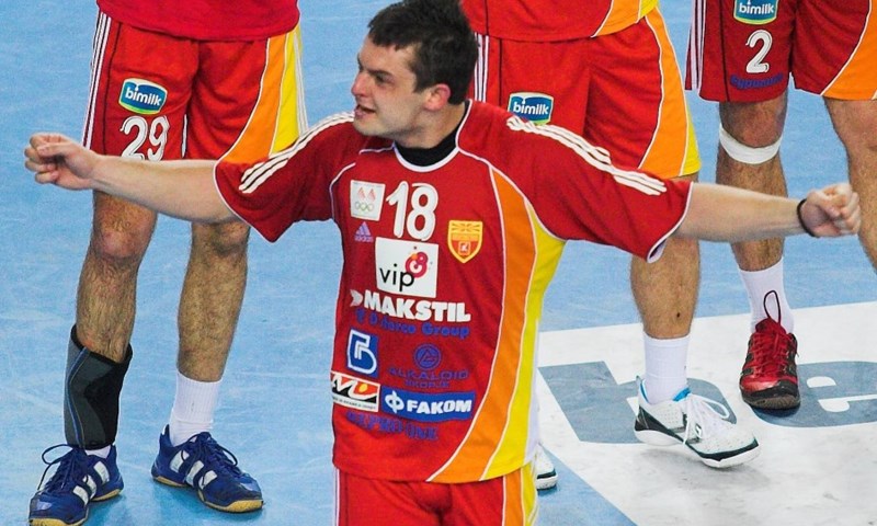 Zadre, stižu Makedonci