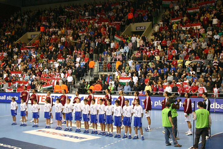 Bez problema za Francuze