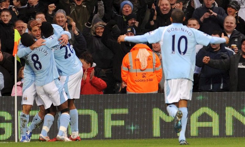 Manchester City želi Maradonu i Messija