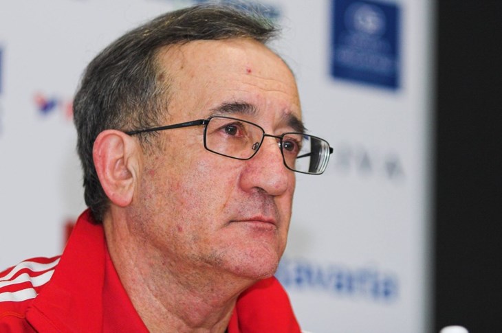 Červarovi ponovno poraženi