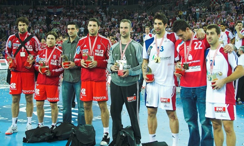 Vori najbolji igrač, trojica u najboljoj momčadi