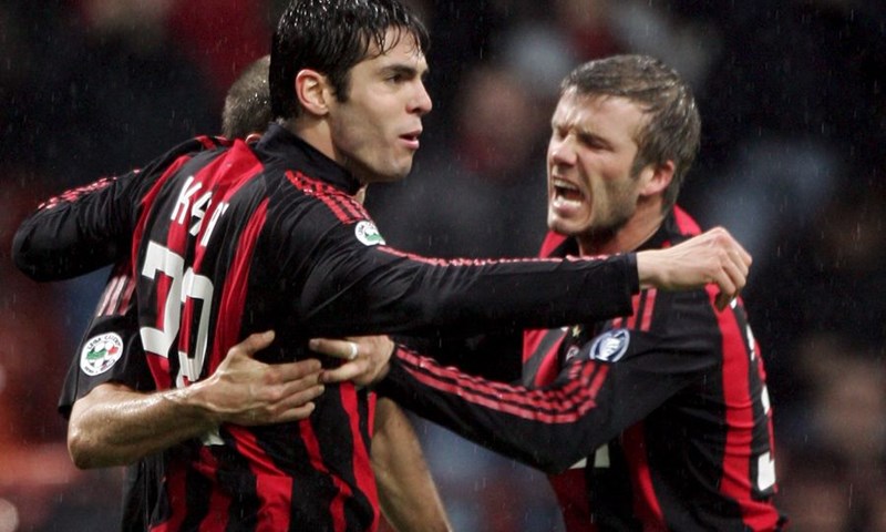 Beckham među Capellovih 23