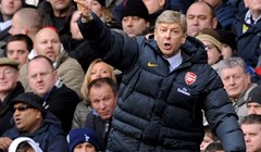 Wenger osuo paljbu na suca