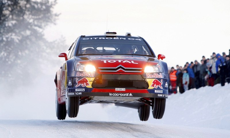 Loeb tijesno, ali ipak vodi