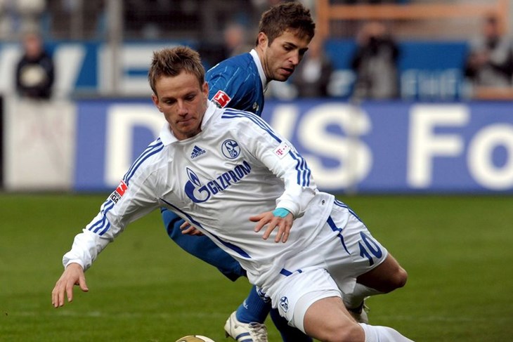 Sve u sjeni Revierderbya