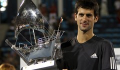 Đoković se zagrijao