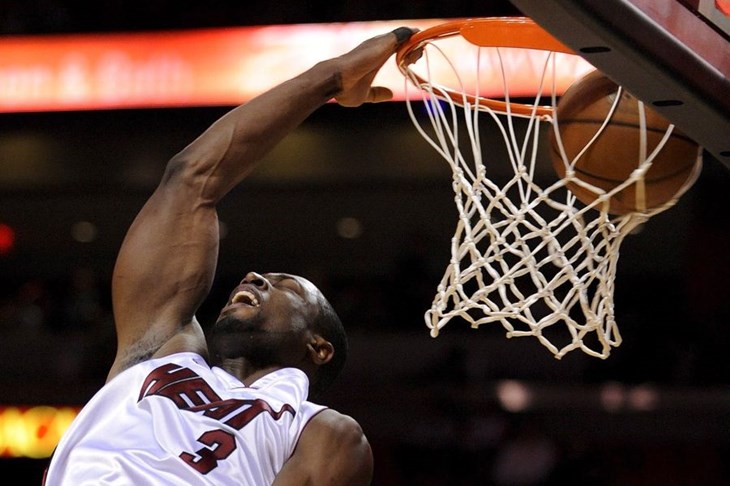 Video: Wade se naljutio i preokrenuo