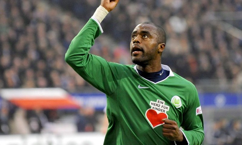 Derbi bez golova, Wolfsburg u utrci za naslov