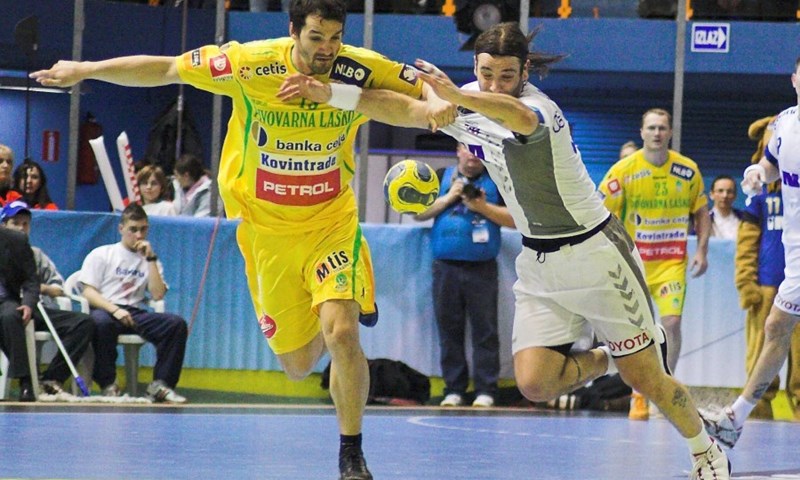 Zvonimir Serdarušić preuzima i klub