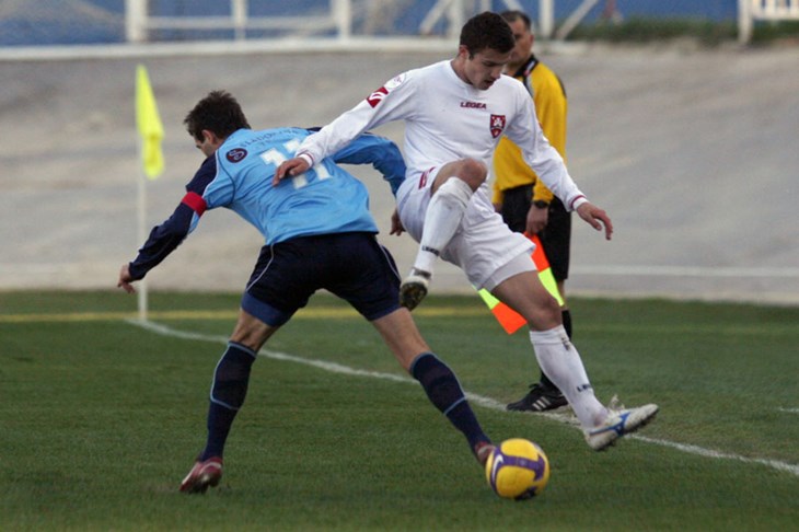 Panika s igračem više