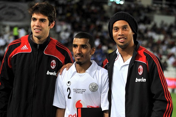 Milan i Ronaldinho: Divovi na koljenima