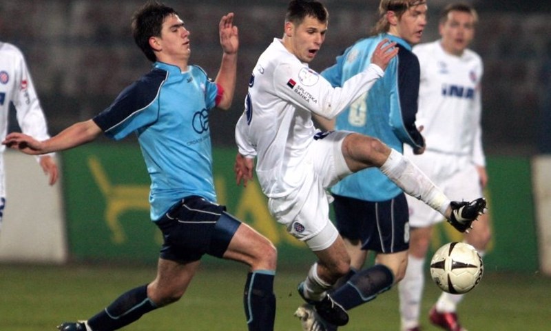 Hajduk zaustavljen u Vinkovcima!