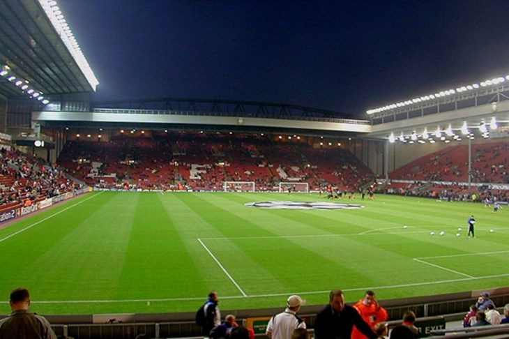 Liverpool povećao dug na 87 milijuna funti, Rangersi prodaju ime stadiona