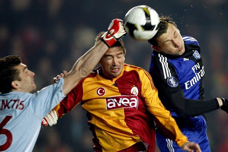 Olić potvrdio prolaz HSV-a