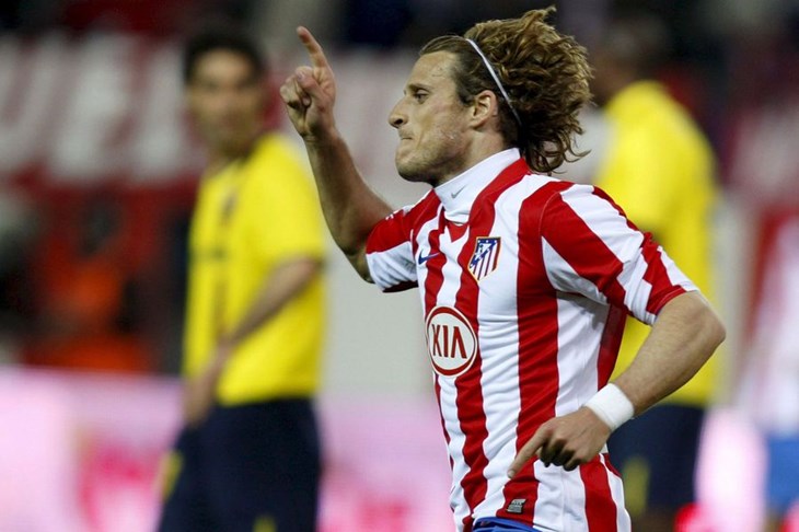 Forlan se vraća u Manchester?