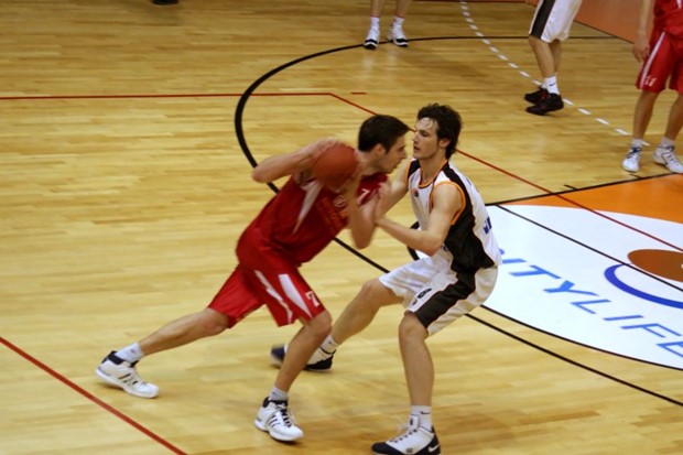 Delić igrač kola u Turskoj