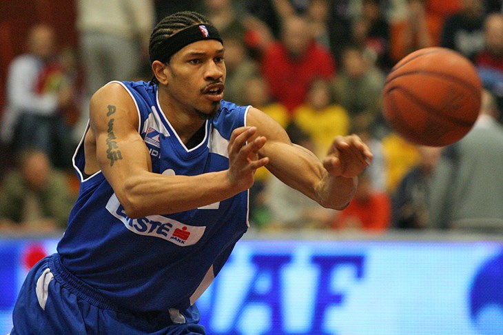 Kako razbiti obrambeni zid Baska?