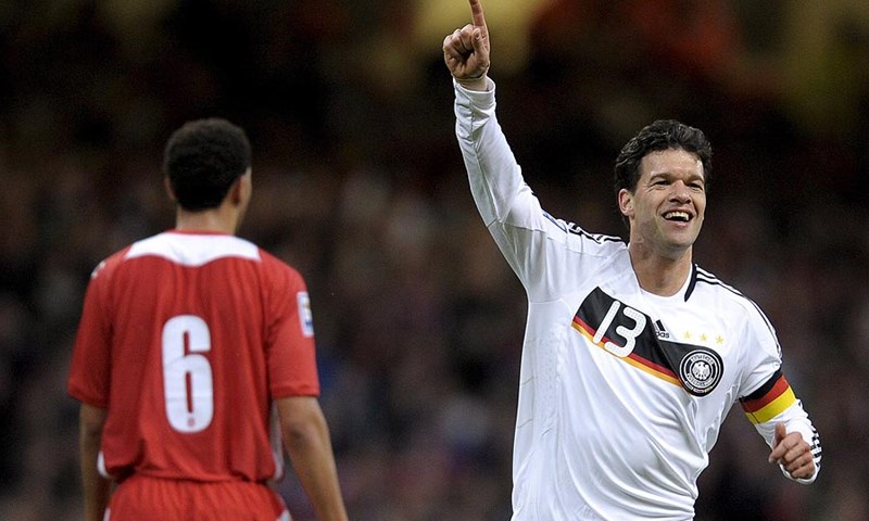Podolski "išamarao" Ballacka