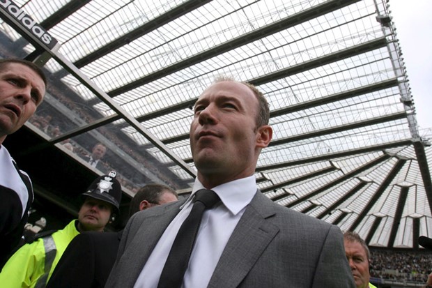 Shearer pozvao navijače na trening