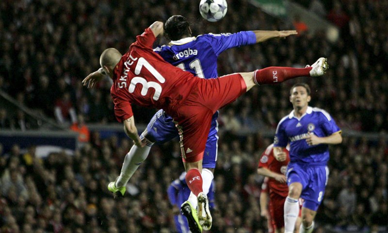 Ivanović i Drogba ušutkali Anfield